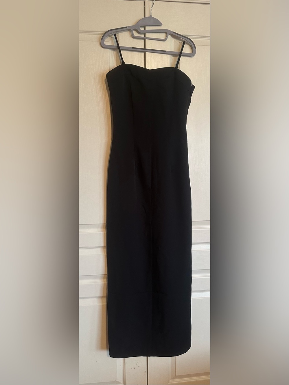 Elegant Classic Black Strap/Strapless Maxi Dress by Pieces. Size US M